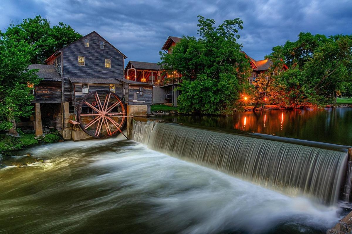 Wilderness Lodge, Hot Tub, Game Room, Pool Access, 1089 Free Tickets Each Paid Day, Dollywood And M Sevierville Eksteriør bilde