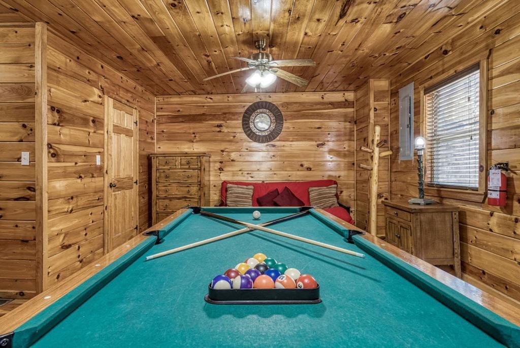 Wilderness Lodge, Hot Tub, Game Room, Pool Access, 1089 Free Tickets Each Paid Day, Dollywood And M Sevierville Eksteriør bilde