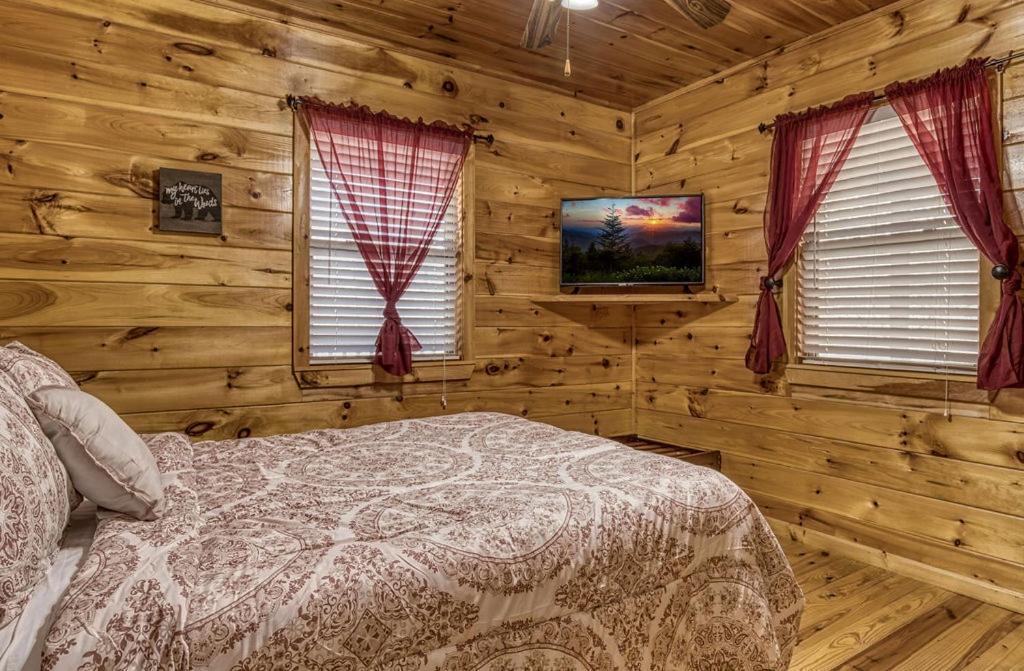 Wilderness Lodge, Hot Tub, Game Room, Pool Access, 1089 Free Tickets Each Paid Day, Dollywood And M Sevierville Eksteriør bilde